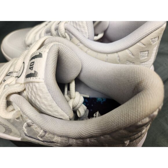 Puma Boys MB1 Lo Jr Sneakers Mesh White Silver Size 4 DISPLAY MODEL! - Picture 11 of 16